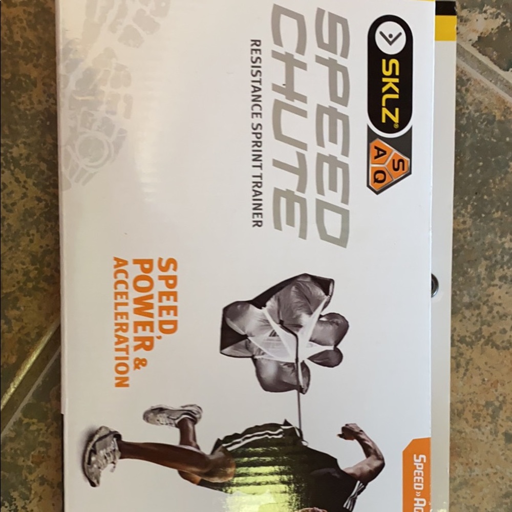 SKLZ Speed Chute - Resistance Sprint Training